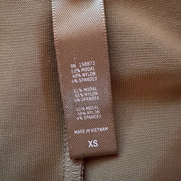 SKIMS | Fits Everybody | khaki | long sleeve | crewneck modal blend | XS | dress - Picture 11 of 13